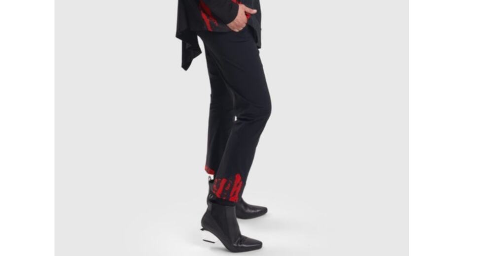 Alembika Tekbika black pull on comfy trousers red graffiti hem size 4 US 14